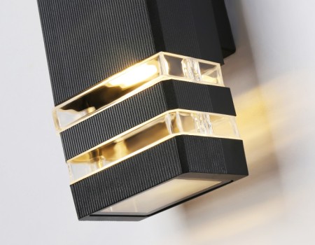 Настенный светильник уличный GARDEN ST2574