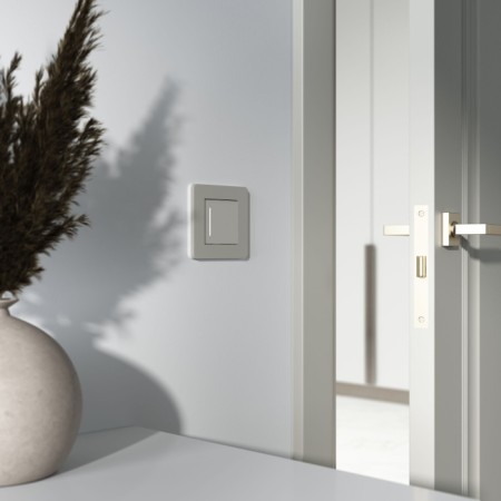 Выключатель Встраиваемые механизмы дымчатый W4512014