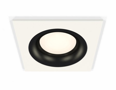 Точечный светильник XC XC7631002