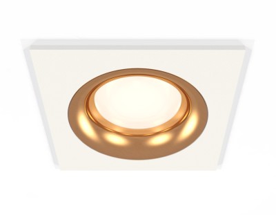 Точечный светильник XC XC7631005