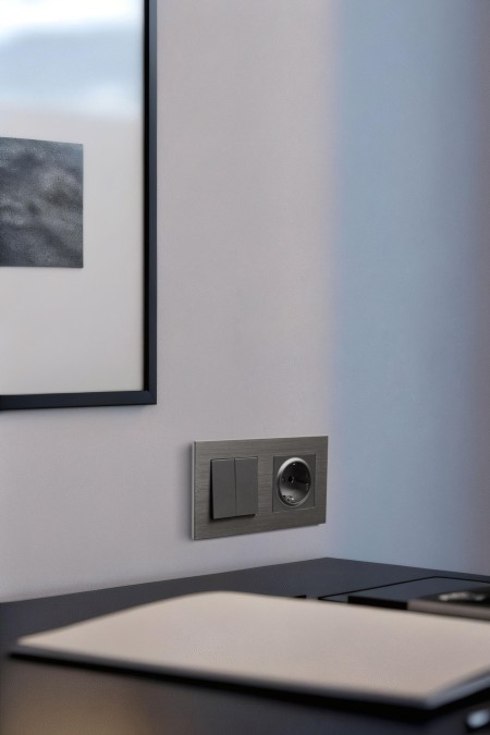 Выключатель 2-клавишный проходной 10А/250В, серый Kollinger REA-S-009GY для Aspekt, Eleganz, Reflex