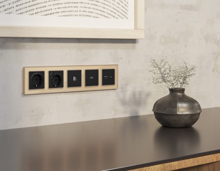 Розетка Ambrella Volt MA813005