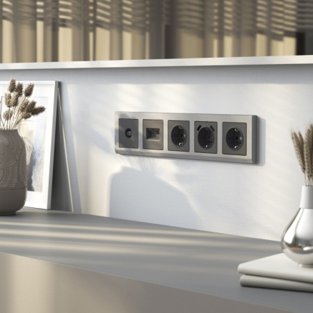 Розетка Встраиваемые механизмы графит матовый W1171064