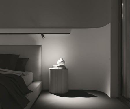 Светильник на шине Maytoni Technical TR032-4-12W3K-M-DS-BBS