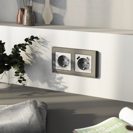 Розетка Встраиваемые механизмы серебряный матовый W1171065