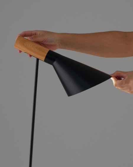 Настольная лампа Moderli V11333-1T