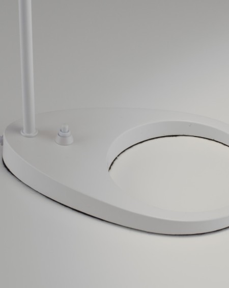 Настольная лампа Moderli V11335-1T