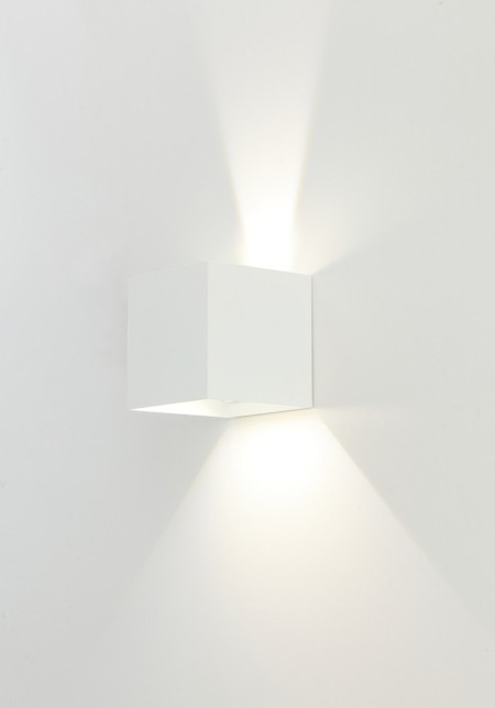 Настенный светильник WELS IL.0014.0005 WH
