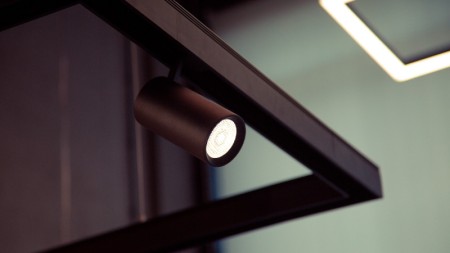 Светильник на шине SWG pro SY-DIM-601201-BL-7-WW