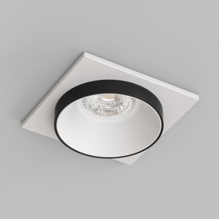 Точечный светильник Lemvik DK2402-BK