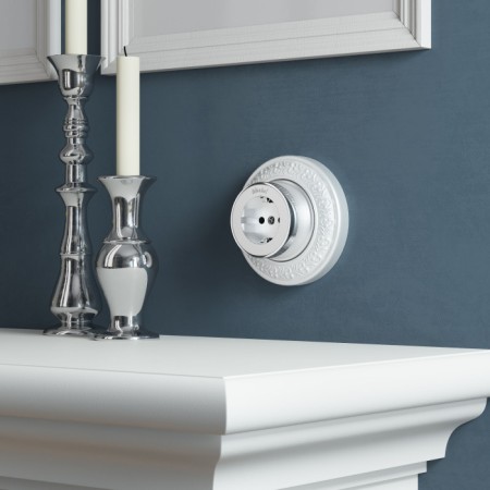 Розетка Накладные механизмы Vintage серебро матовый/хром W5871054