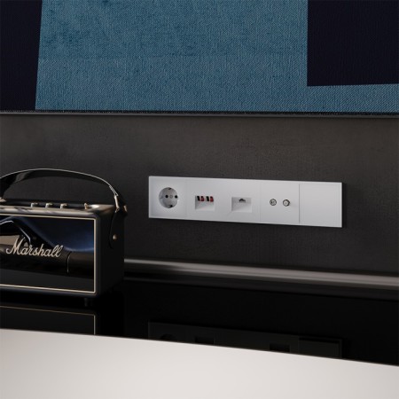 Заглушка S70 VLS080102