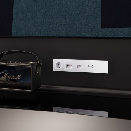 Розетка S70 VLS060401