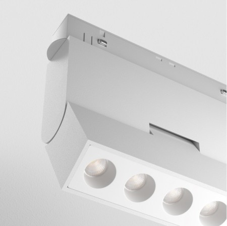 Светильник на шине Maytoni Technical TR033-4-12W3K-M-DS-W