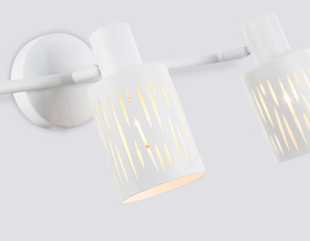 Спот TRADITIONAL TR8665