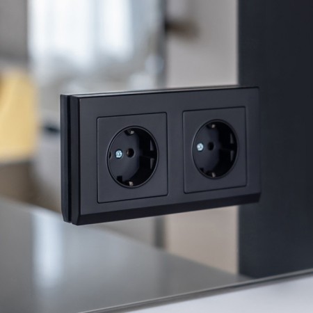 Рамка Stark черный W0021808