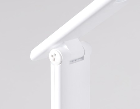 Офисная настольная лампа Desk DE530